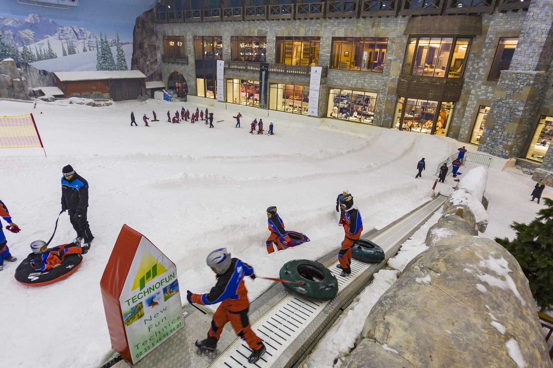 Experience Winter At Ski Dubai