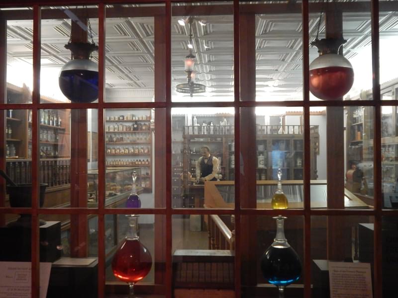 Explore the lab of the museum