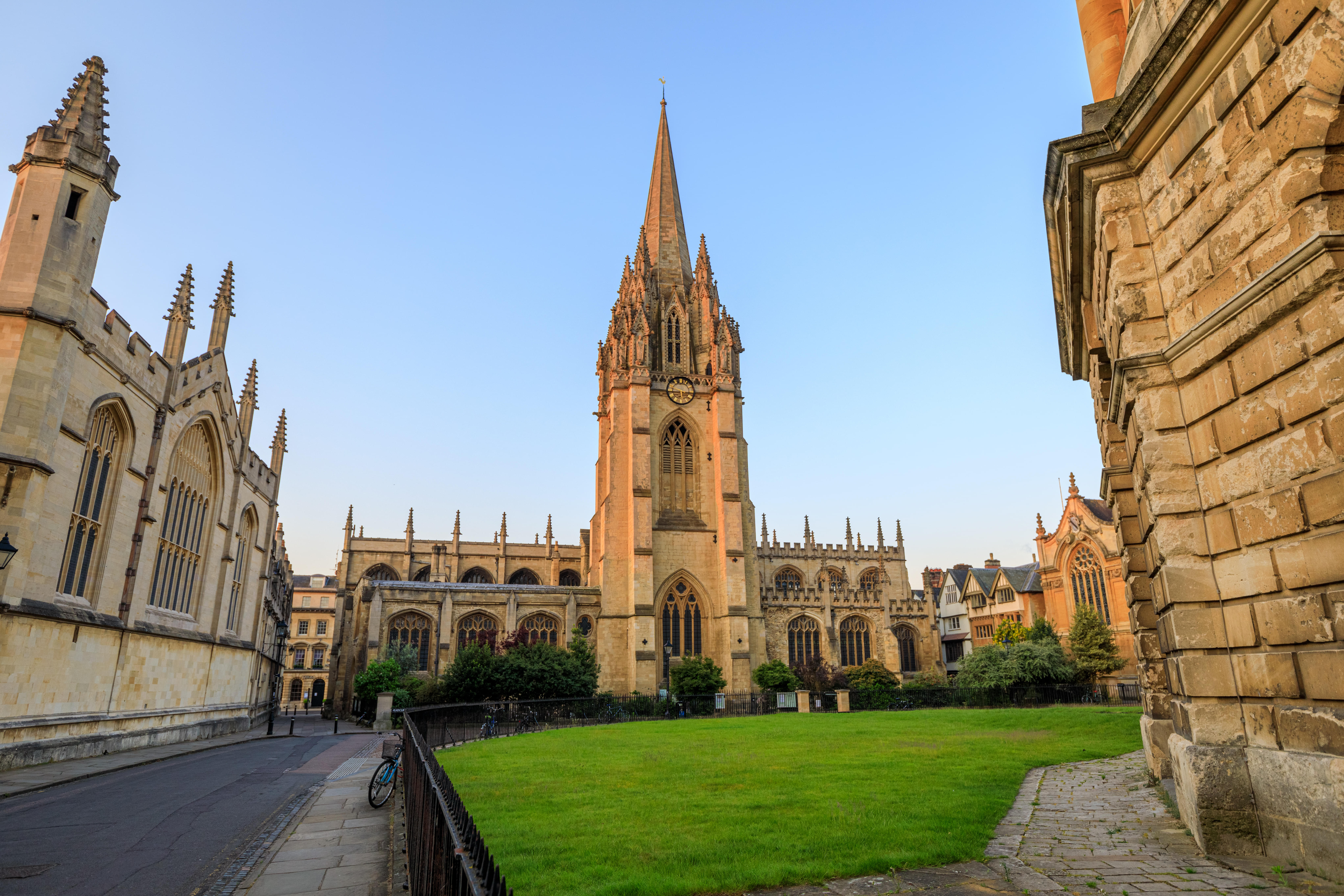 University Church of St Mary the Virgin Tickets with City Tour, Oxford