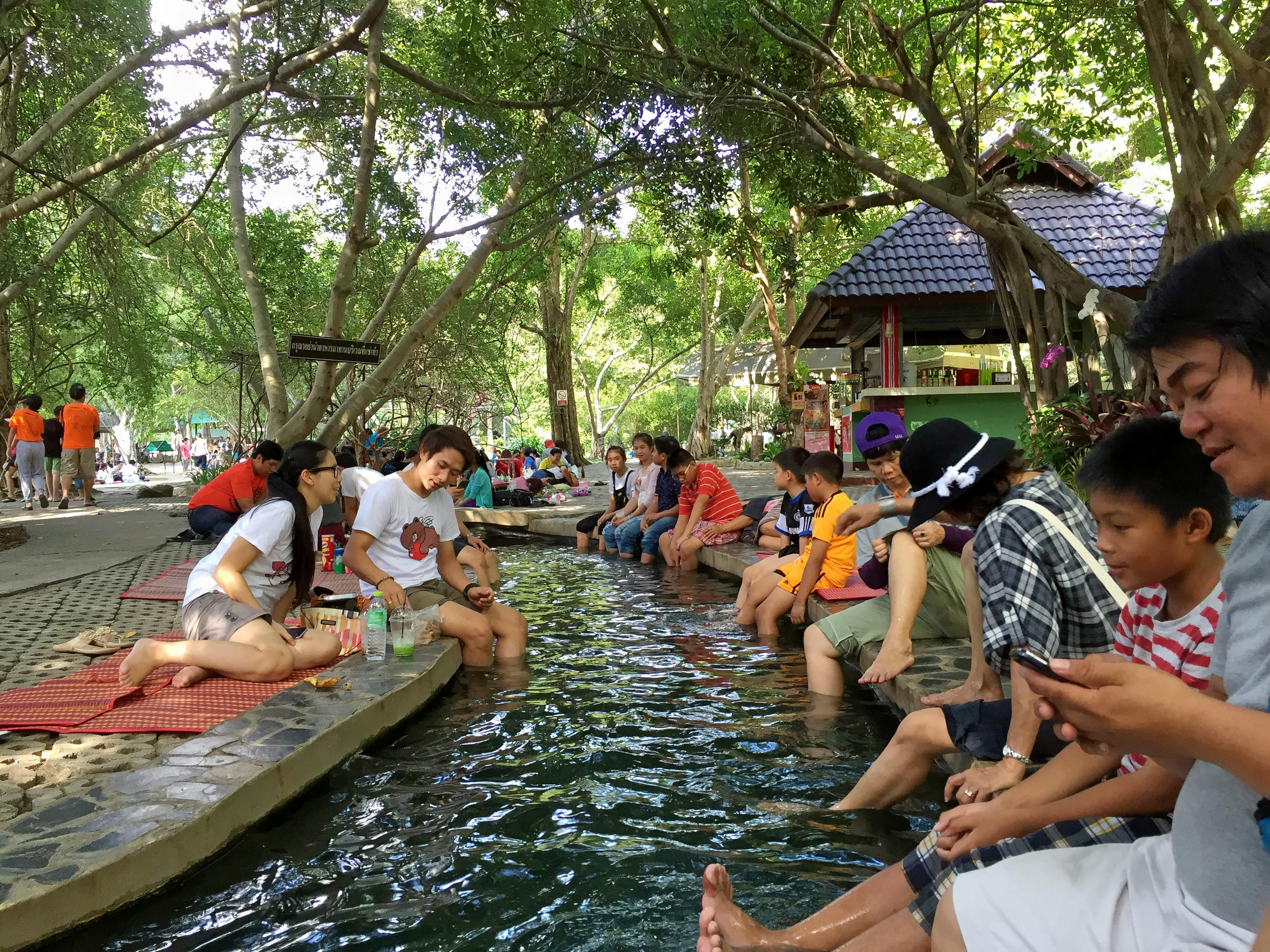 San Kamphaeng Hot Springs Overview