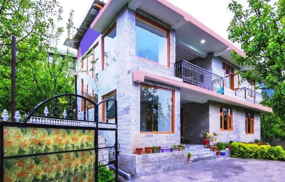 A Luxurious Abode amidst the Serene Hills in Manali Image