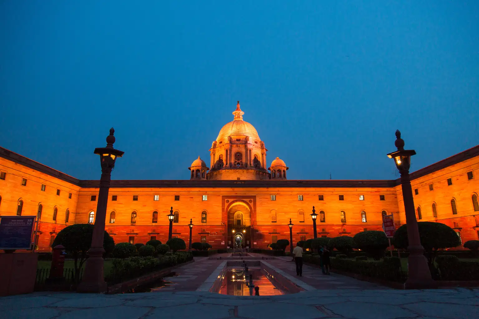 Delhi Night Walking Tour and Rickshaw Ride