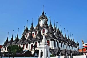 Old Town City Tour of Bangkok with Wat Suthat, Wat Saket & Wat Ratchanadda