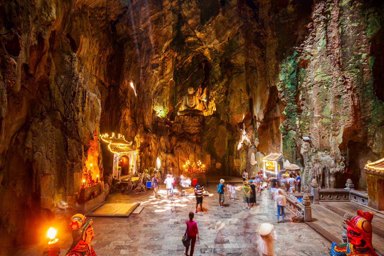 Huyen Khong Cave