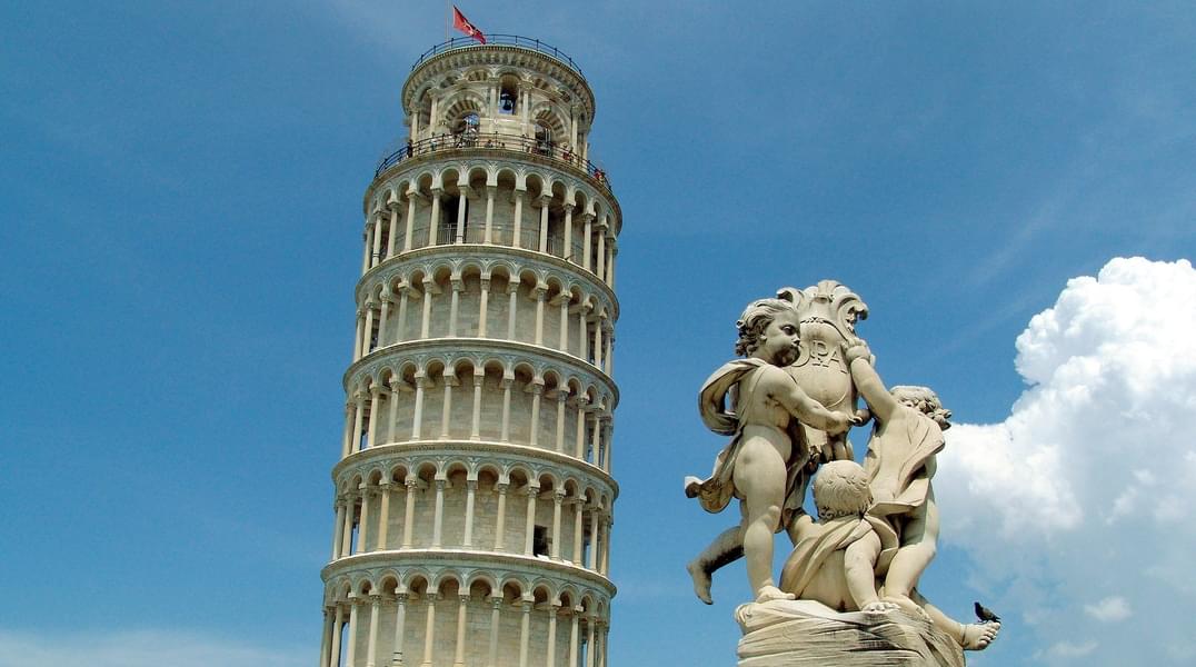Leaning Tower In Pisa with statues