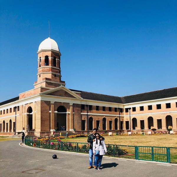 Couple Photoshoot in Dehradun Image