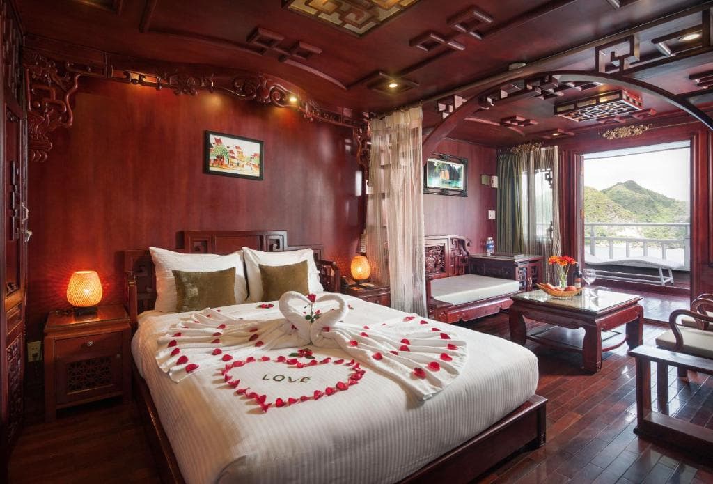 Halong Royal Palace Cruise