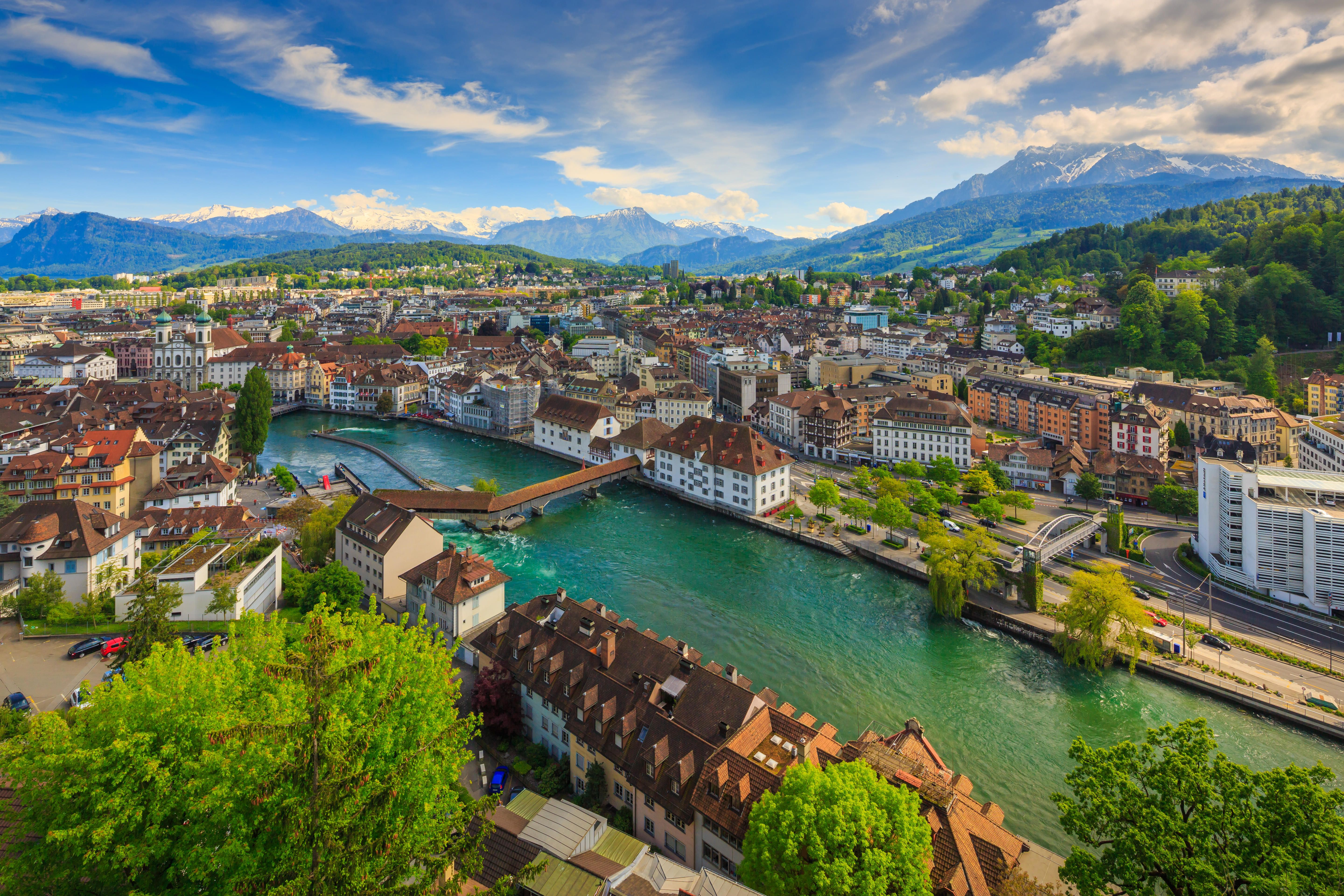 Switzerland. Люцерн Швейцария. Люцерн город в Швейцарии. Люцерна Швейцария. Швейцария Берн кантон Швейцария.