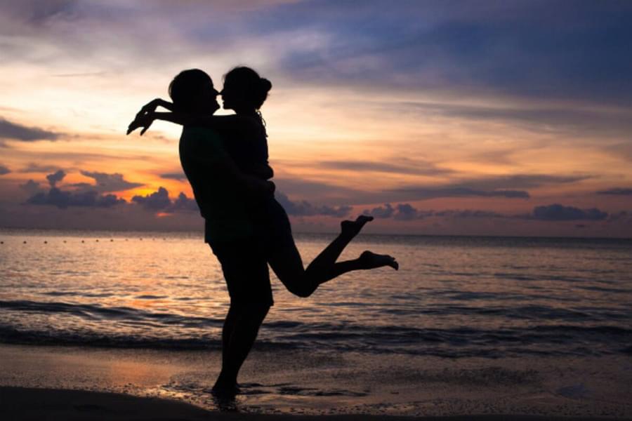 Goa Honeymoon Package with Candle Light Dinner Image