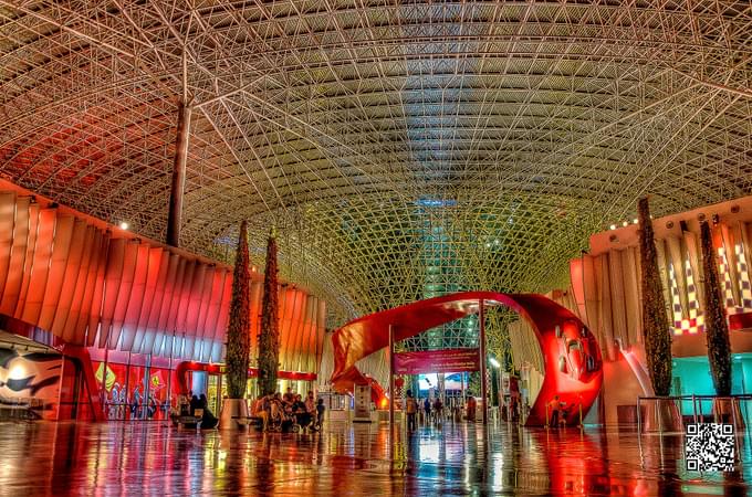 ferrari world.jpg