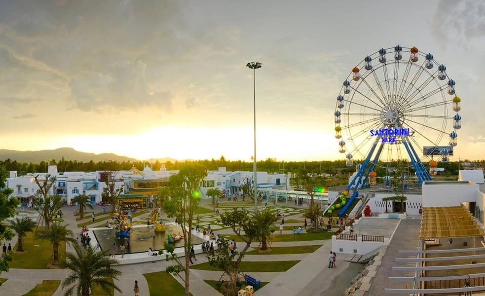 Hua Hin Santorini Park Day Tour Image