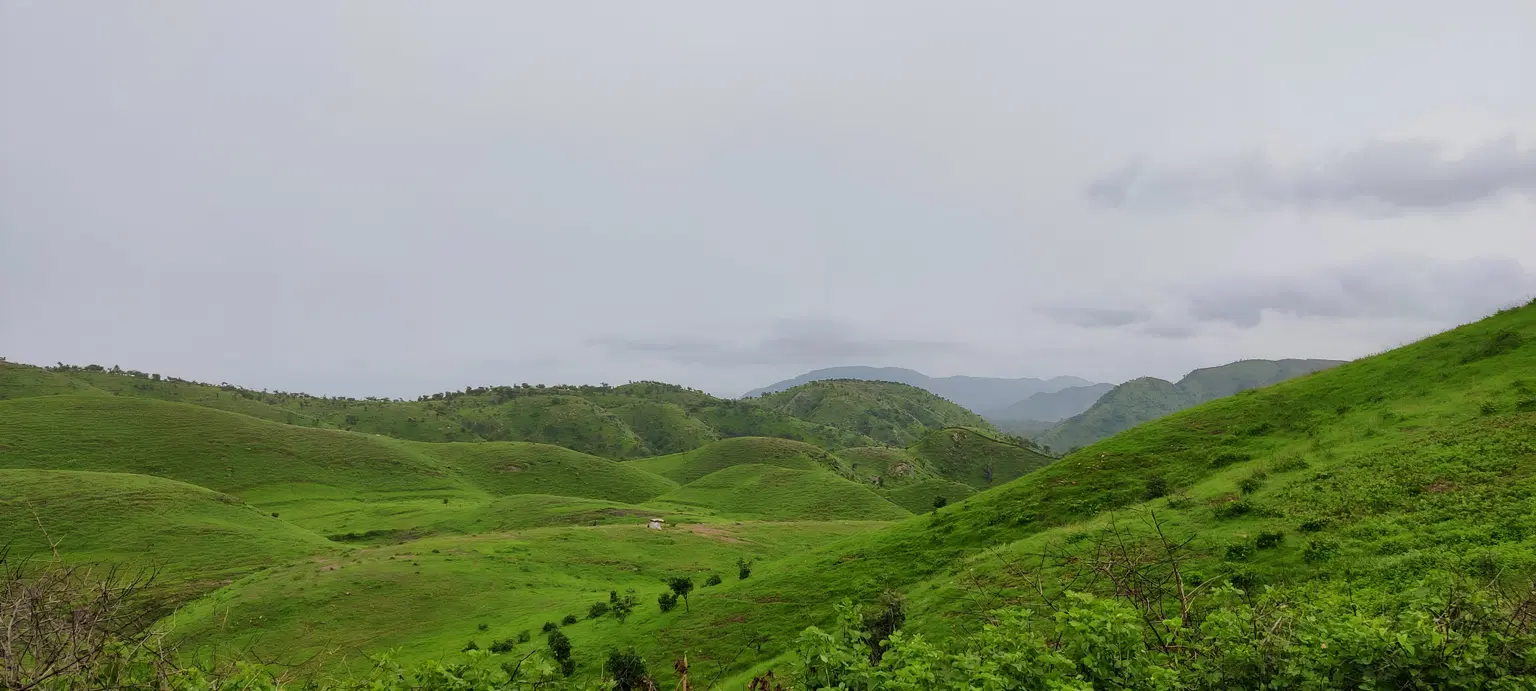 Rayta Hills