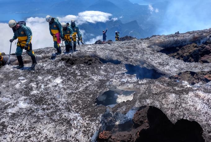 Summit Trekking