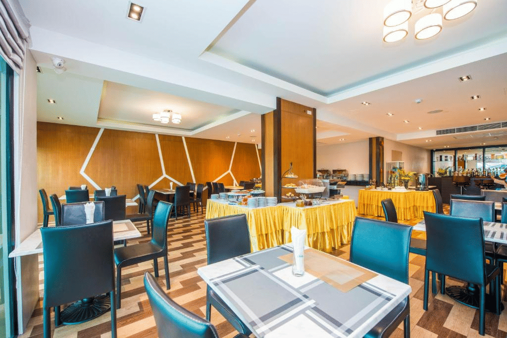 Tetris Hotel, Krabi