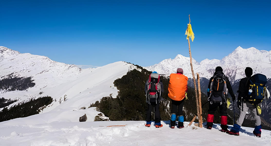 Brahmatal Trek, Uttarakhand Image