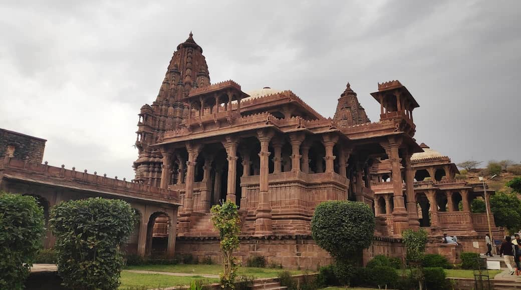 Discover the Temple of Mandore