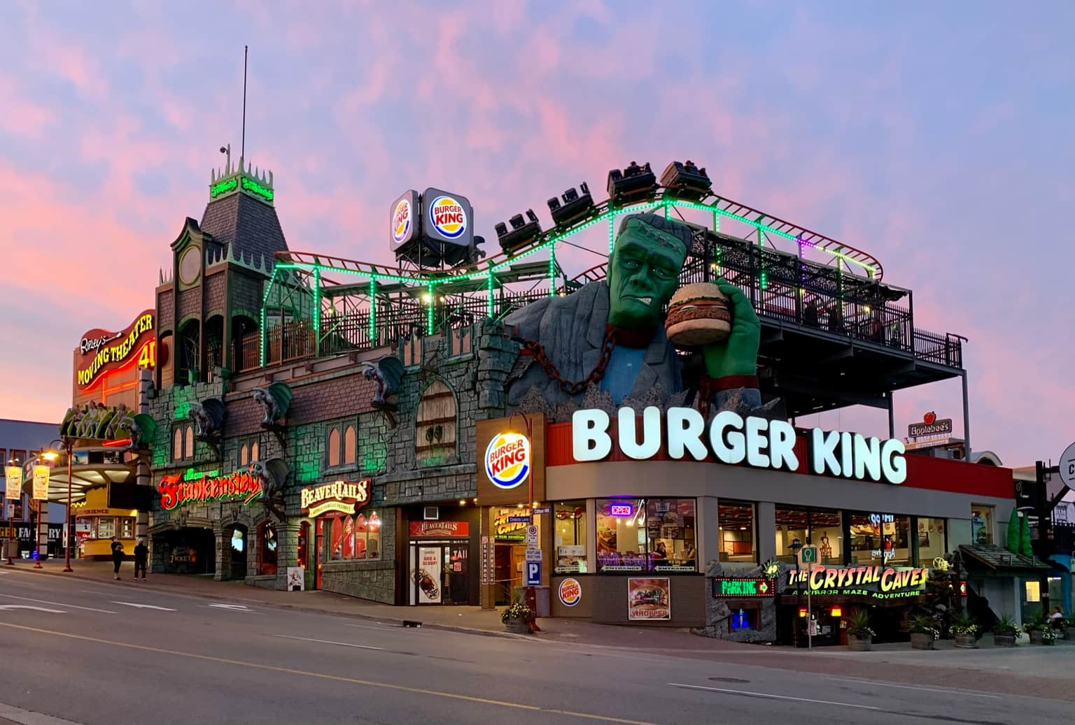 Clifton Hill, <em>Niagara Falls</em>