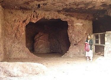 Sana Caves