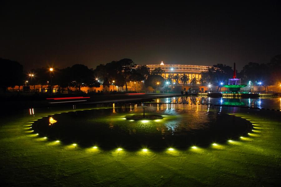 Delhi Night Walk Image