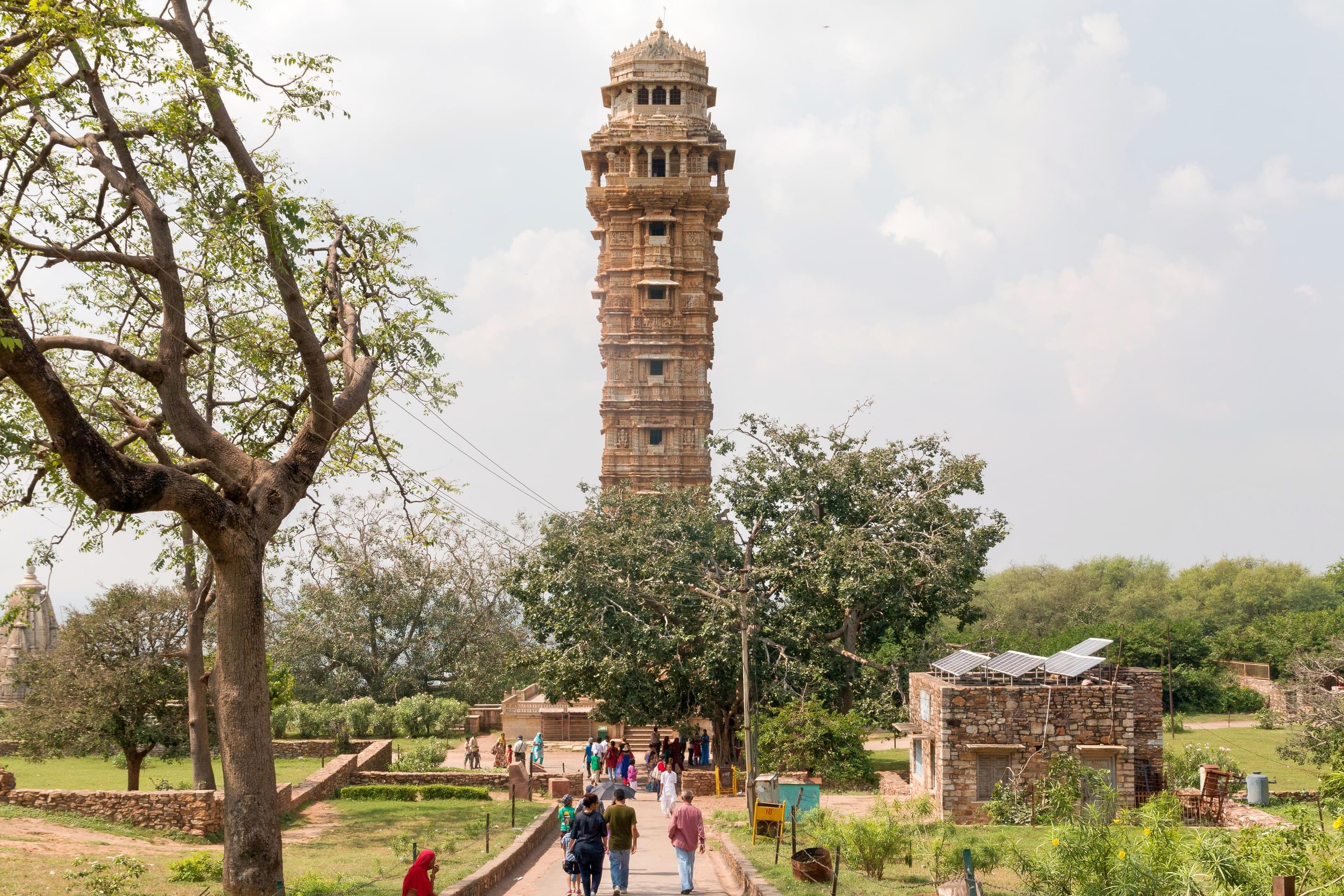 Explore the Vijay Stambh (Victory Tower)