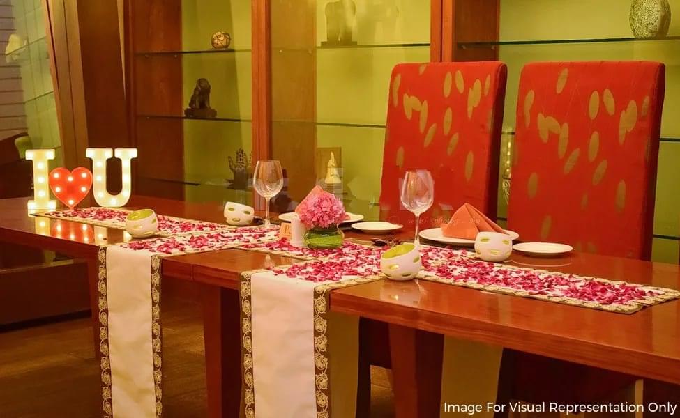 Private Candlelight Dinner at Taj Vivanta, Delhi Image