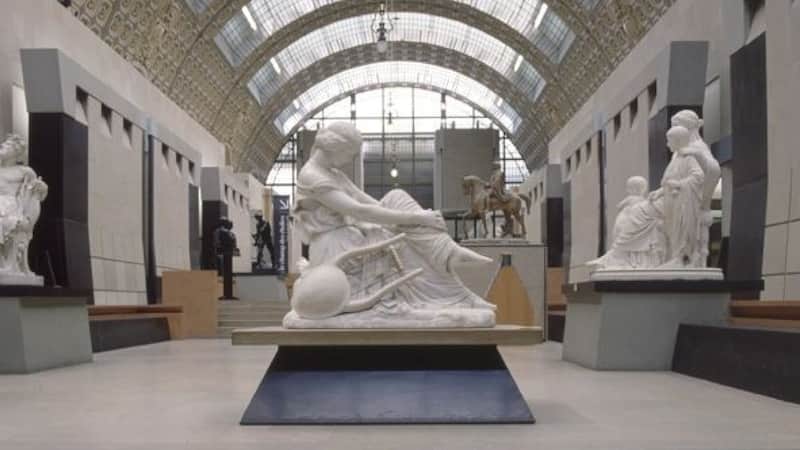 Sculptures and medals