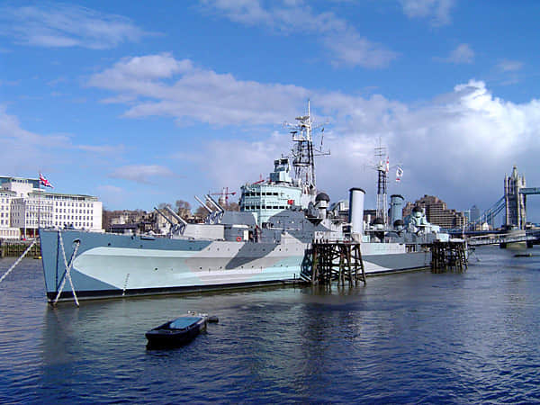 Naval Guns
