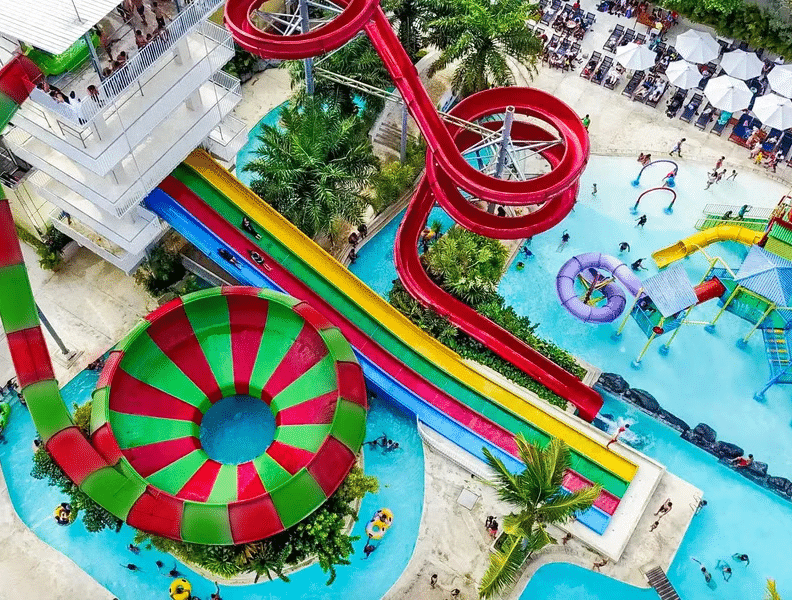 Splashdown Waterpark Tickets, Goa