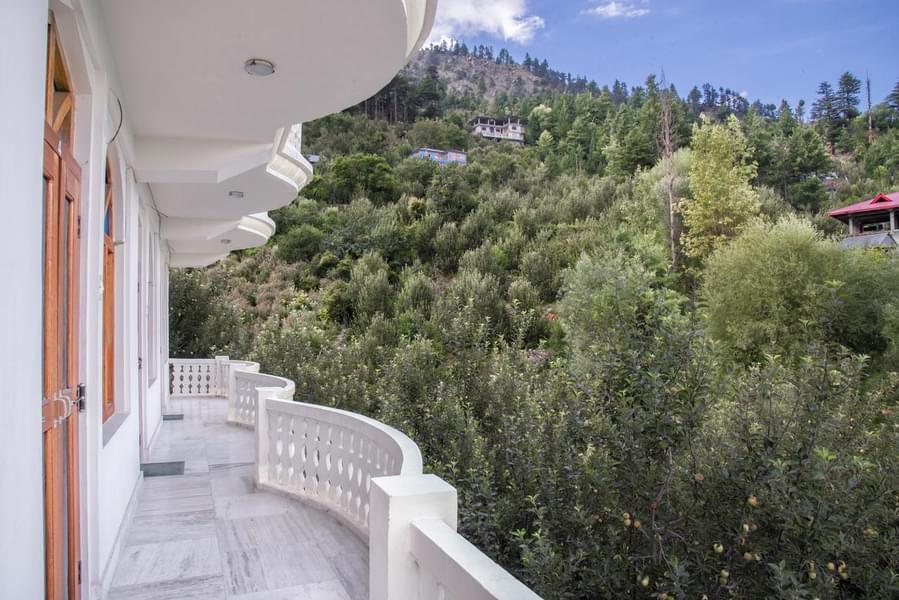 A Secluded Hideaway Amidst the Woods, Kalpa Image