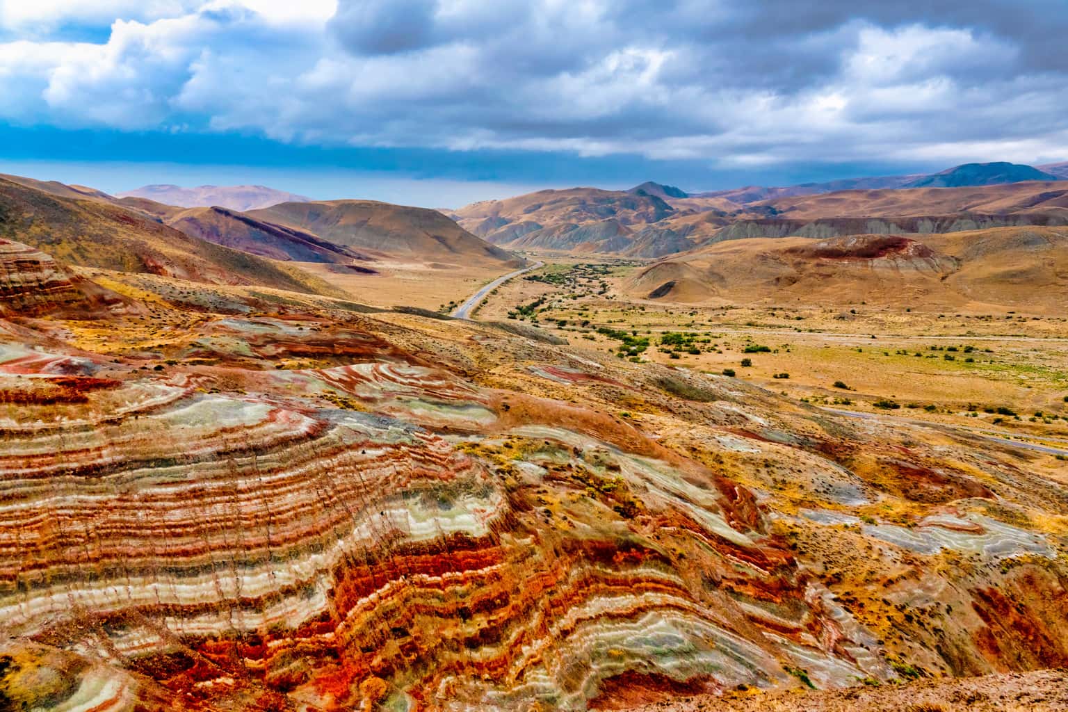 Half-Day Candy Cane Mountains Tour from Baku