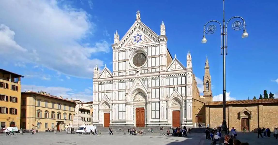Get skip-the-line tickets for Uffizi and Accademia galleries, two renowned museums of Florence