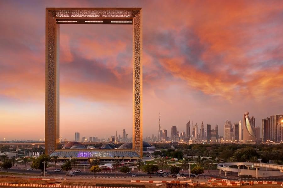 Shared transfers from Dubai Hotels to Attractions Image