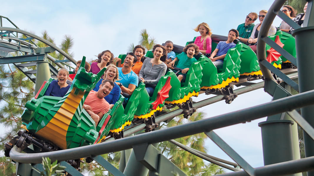 Feel the adrenaline rush while enjoying some exciting rides 