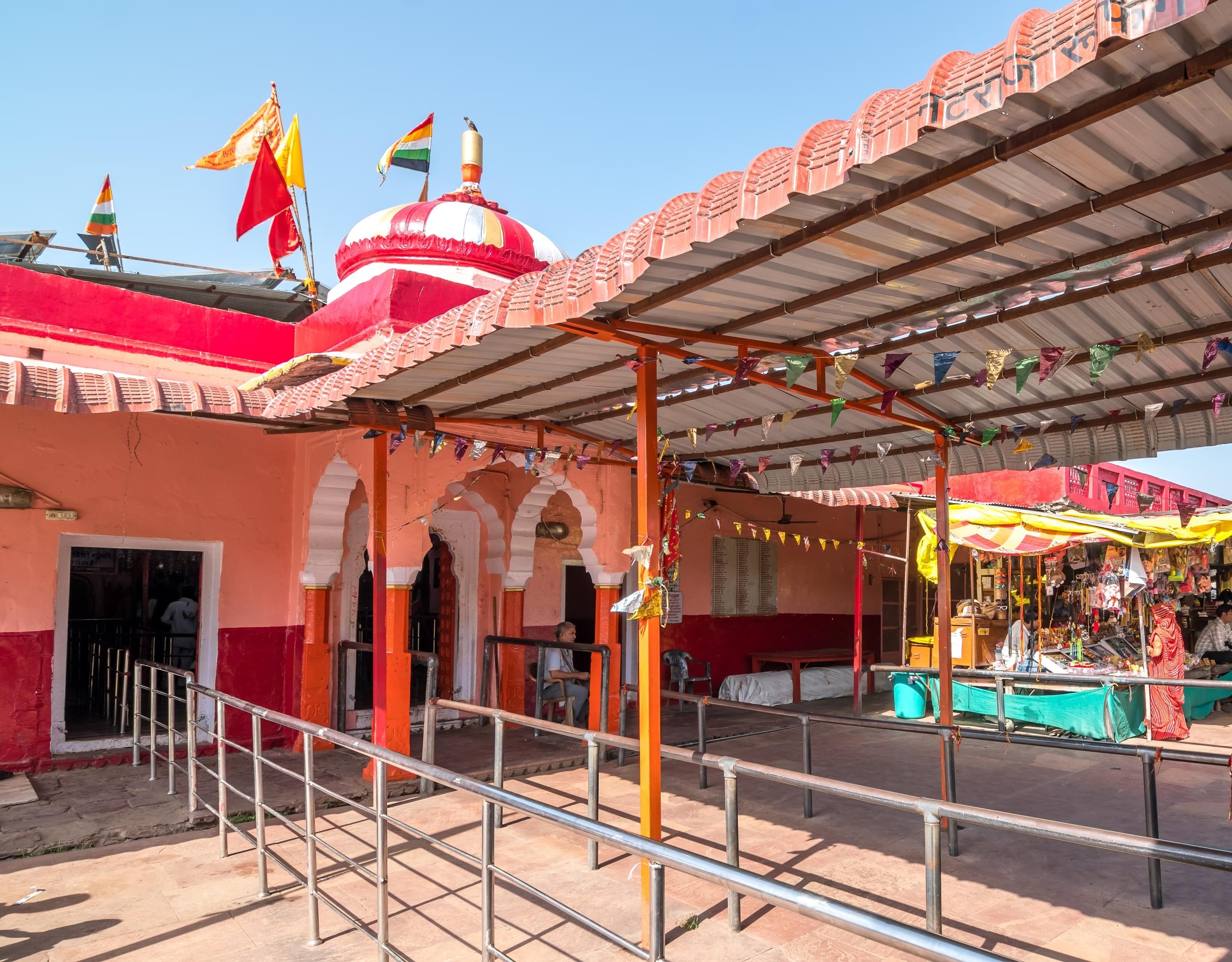 Trinetra Ganesh Temple Overview