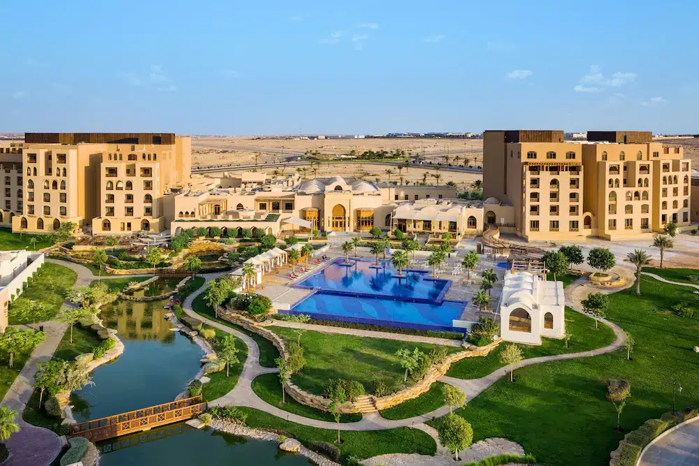 Day Access Hotel & Pool Durrat Al Riyadh Resort & SPA