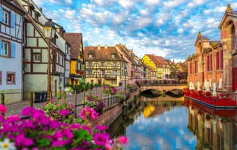 Admire the beautiful city of Stratsbourg