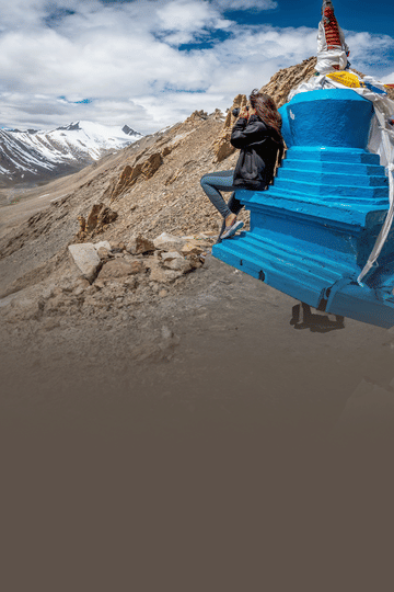 Leh Ladakh Group Tour | FREE Camp Stay