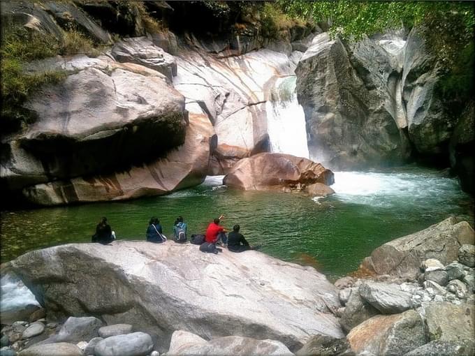 Trekking in Great Himalayan National Park Trek