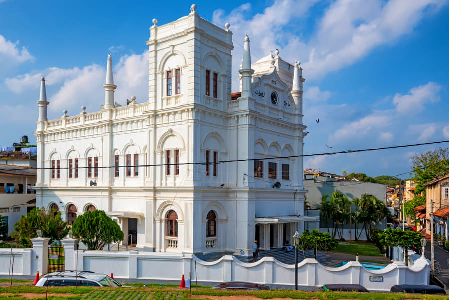 Mirissa and Galle Sightseeing Tour Image