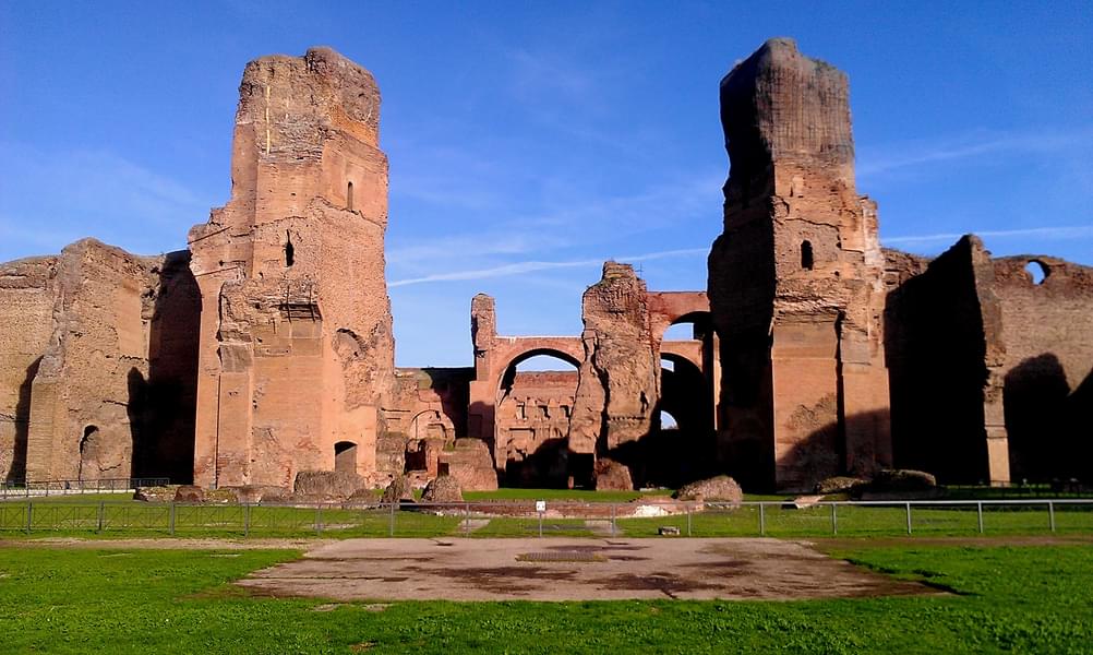 Places To Visit Near Colosseum | Baths Of Caracalla