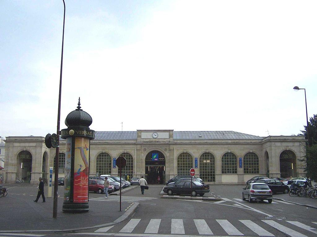 Paris to Versailles by Train