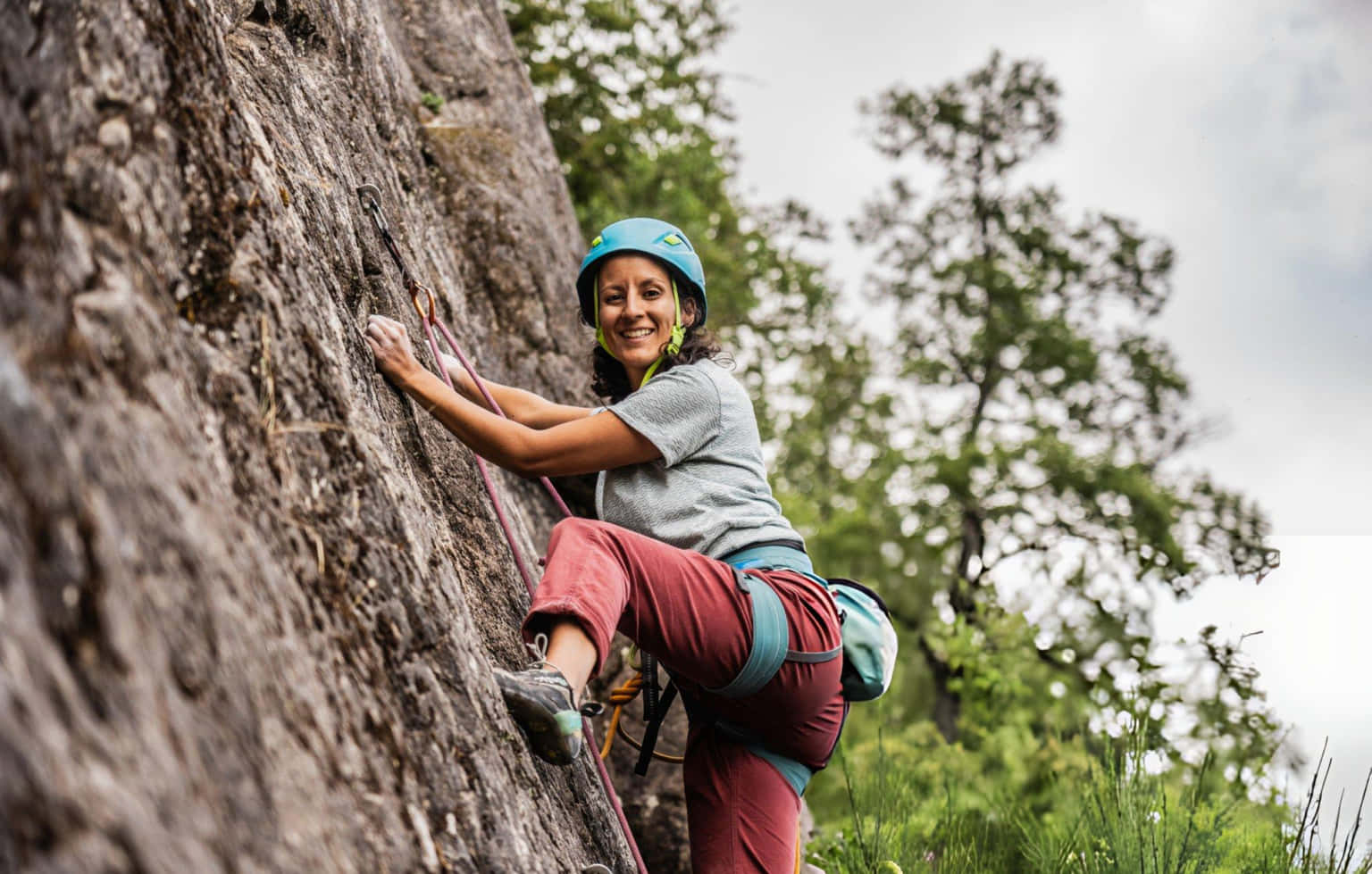 Rock Climbing in Mukteshwar, Uttarakhand