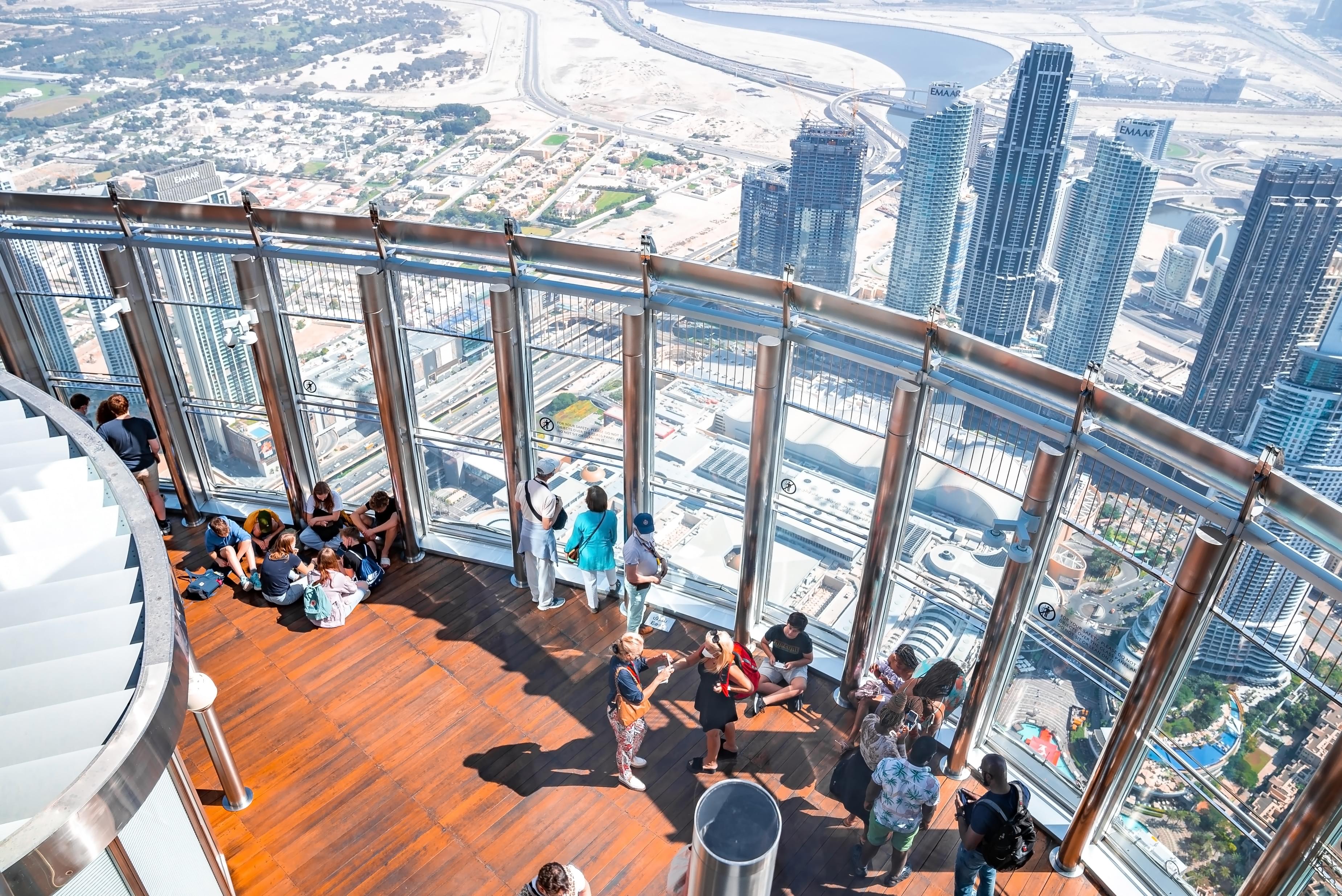 explore-the-iconic-burj-khalifa-floors-world-s-tallest-building