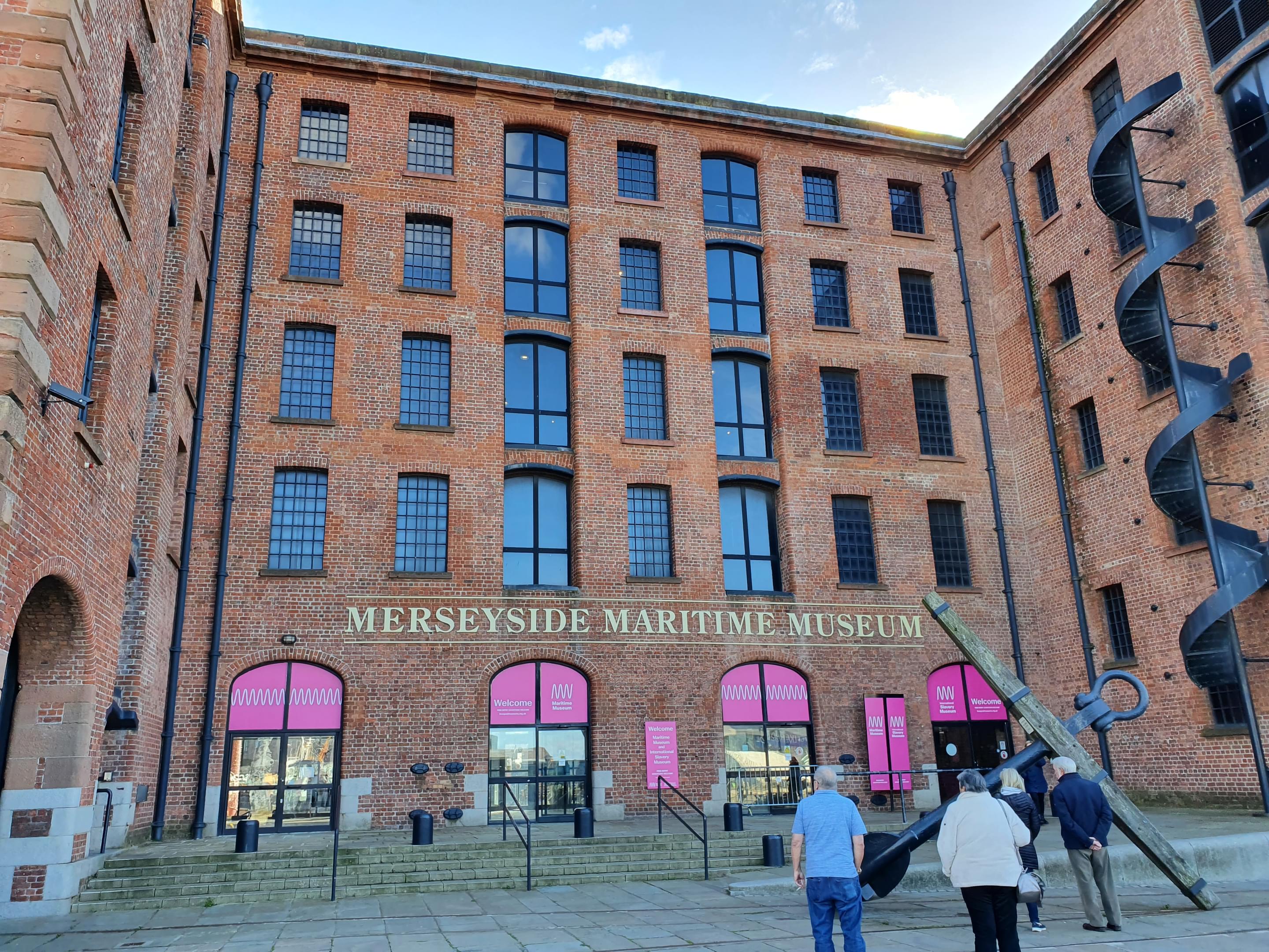 Merseyside Maritime Museum Overview