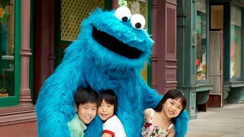 uss-new-york-sesame-street-cookie-monster-750x422.jpg