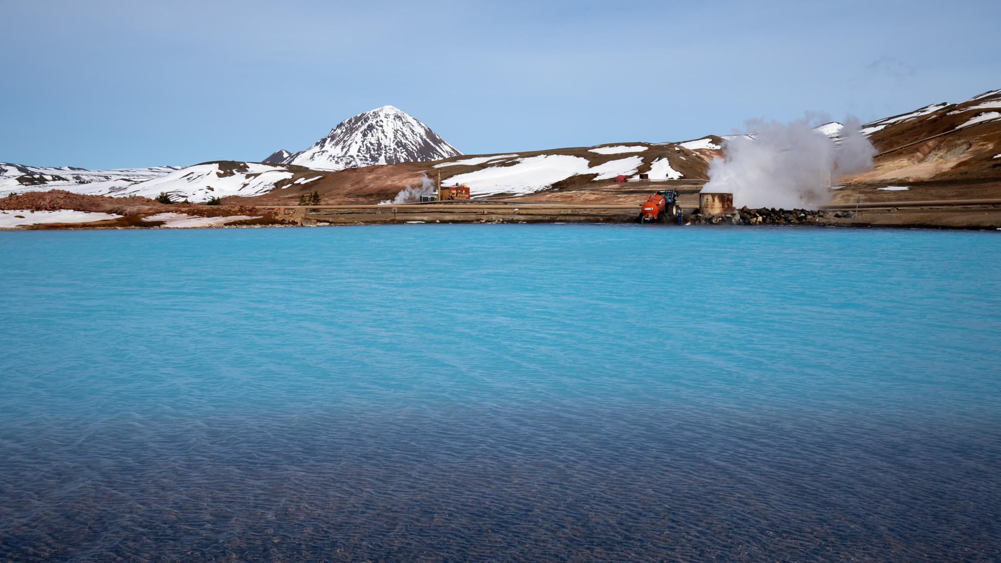 Take a Bath in The Geothermal Water