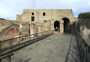 Xjvetz2d2y8v4bc4sgqimkep1b9t i08 129 porta marina