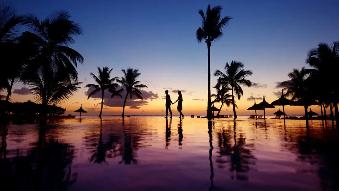 Best of Kerala Honeymoon Package With FREE Visit to Valara Waterfalls