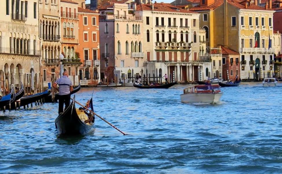 Venice Italy Honeymoon Package Image