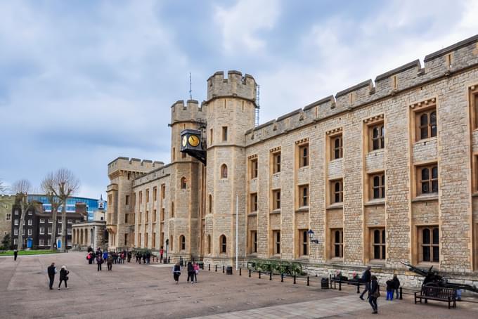 historical buildings in london